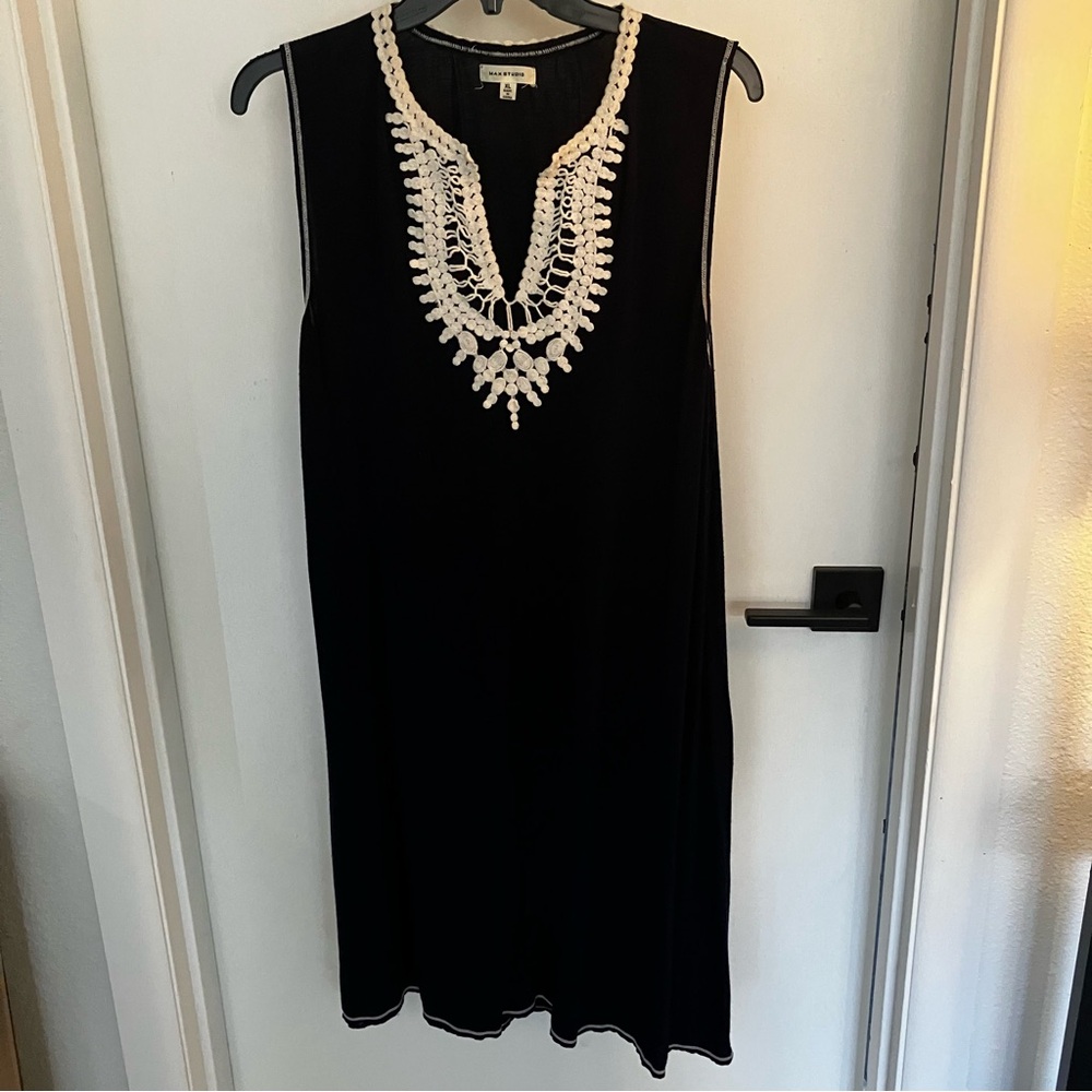 Max Studio Navy Dress with Cream Detailing
